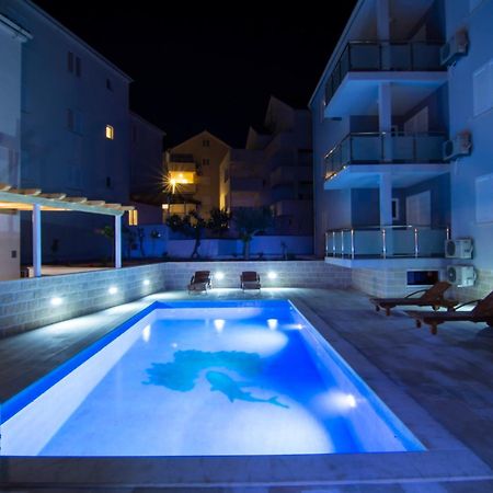 Apartments Sara 3 Bol Ngoại thất bức ảnh