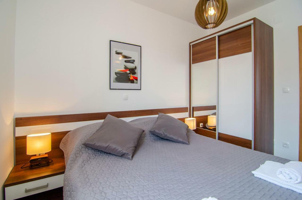 Apartments Sara 3 Bol Ngoại thất bức ảnh