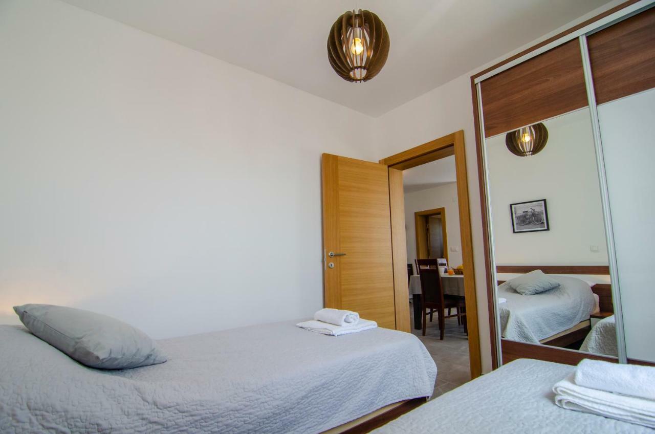 Apartments Sara 3 Bol Ngoại thất bức ảnh