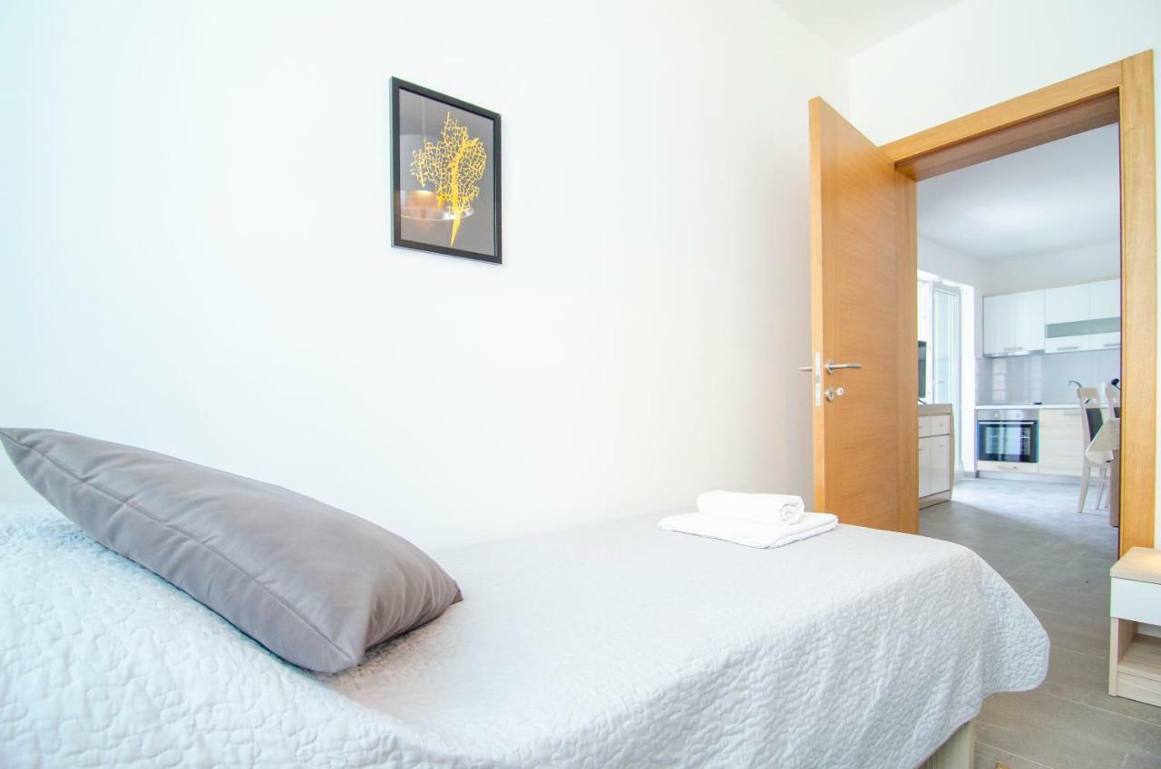 Apartments Sara 3 Bol Ngoại thất bức ảnh