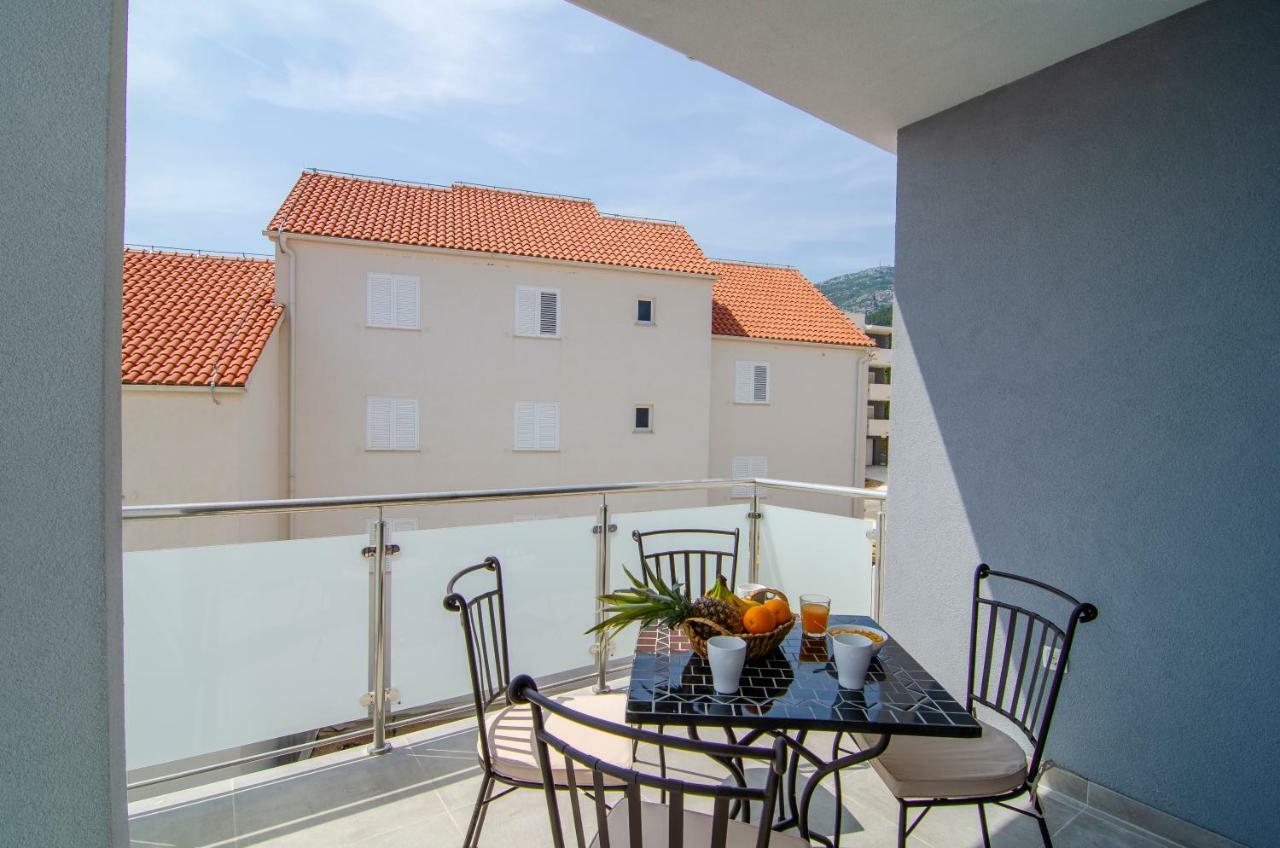 Apartments Sara 3 Bol Ngoại thất bức ảnh