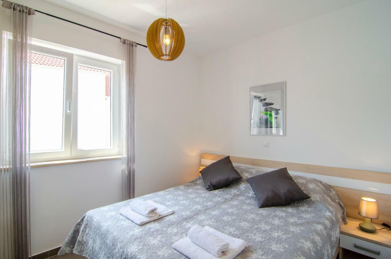 Apartments Sara 3 Bol Ngoại thất bức ảnh
