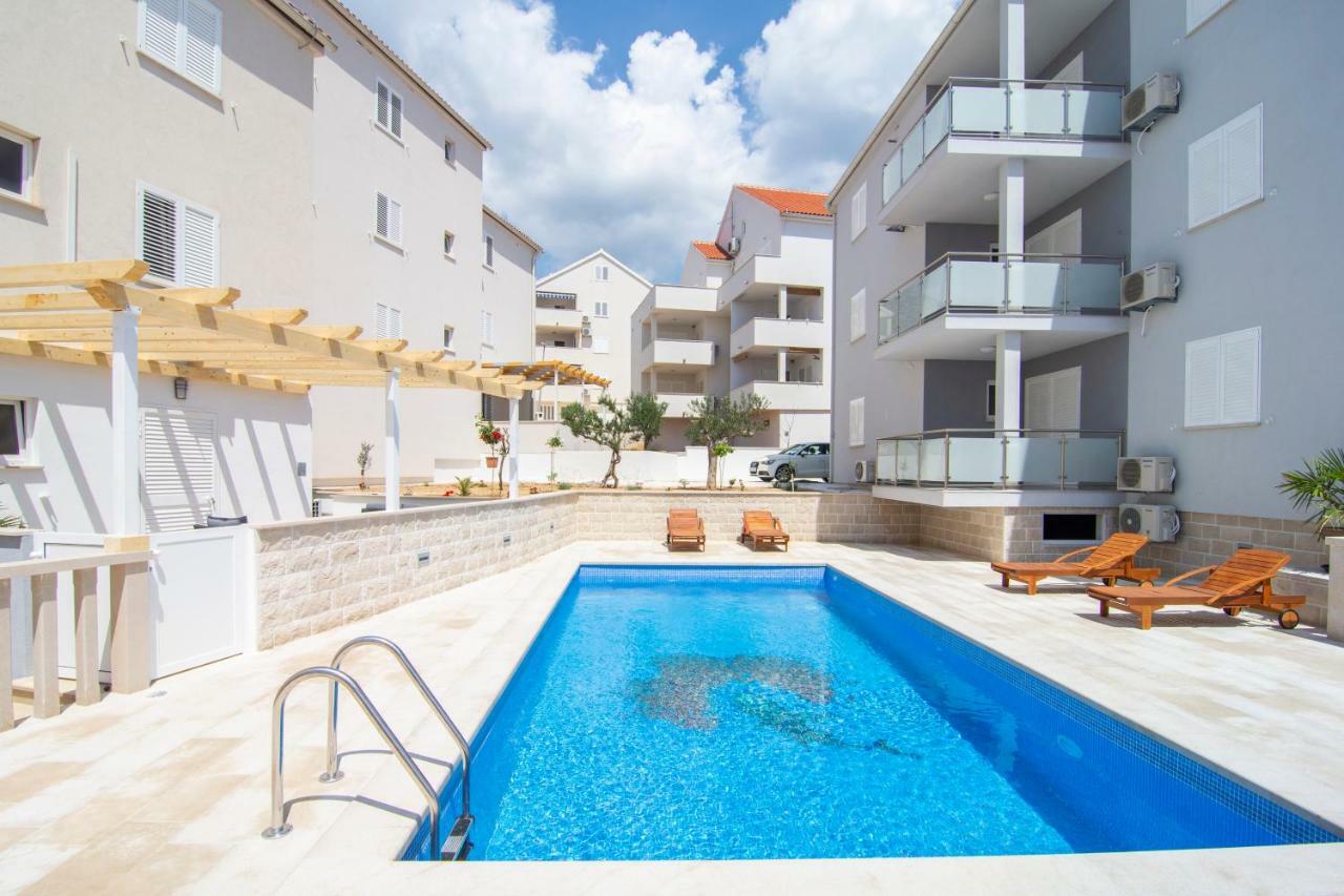 Apartments Sara 3 Bol Ngoại thất bức ảnh